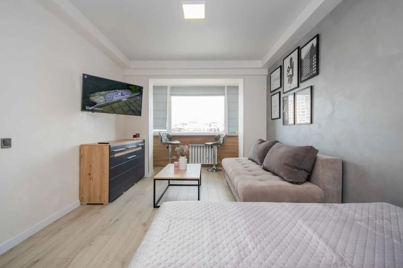 Apartment Myfreedom Апартаменти Метро Оболонь Kyiv Ukraine